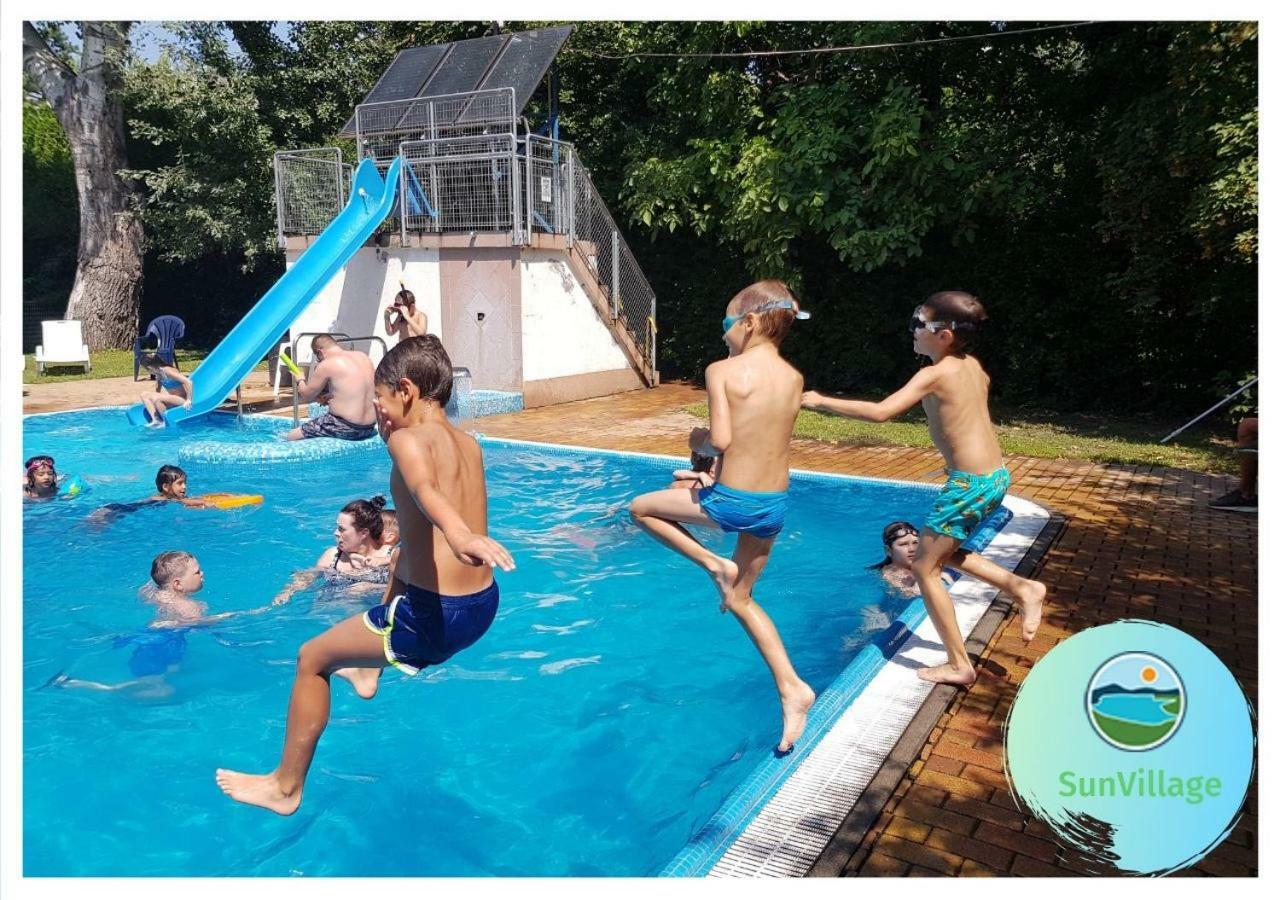 SunVillage Camp- Mobilházak Alsóörsön Esterno foto